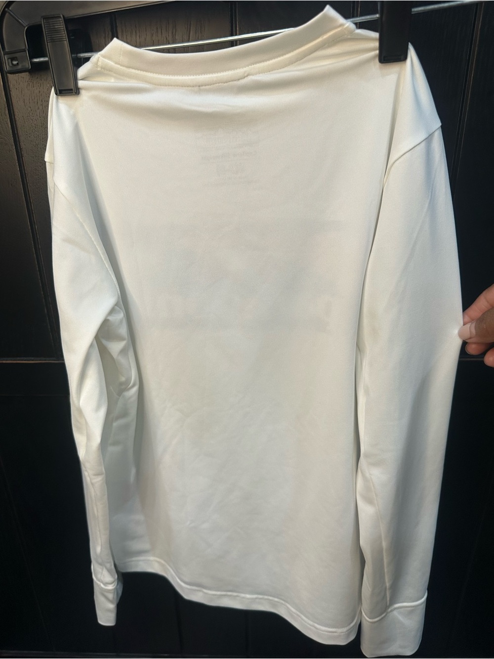 Patagonia White Long Sleeve Tee with Multi-Color Wave Logo - Picture 4 of 6